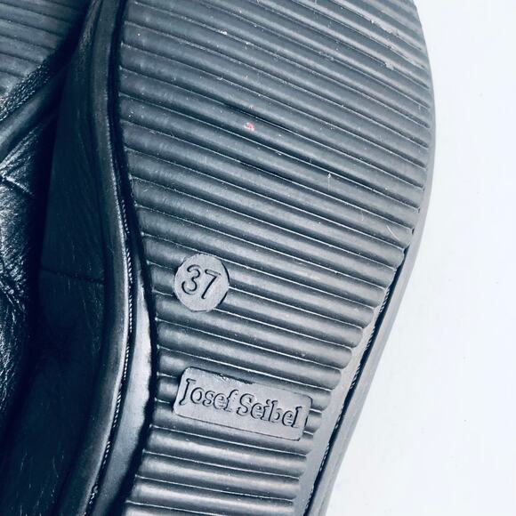 Josef Seibel Women's 37 Patent Toe Black Leather Comfort Flat SZ 6-6.5 - Picture 7 of 10